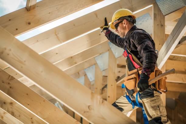 Best Residential Roofing Contractor  in Flora, IL
